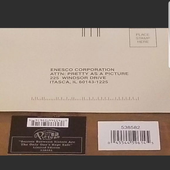 Pretty As A Picture Secrets Between Sisters Limited Edition Enesco Figure 538582 - Picture 11 of 12